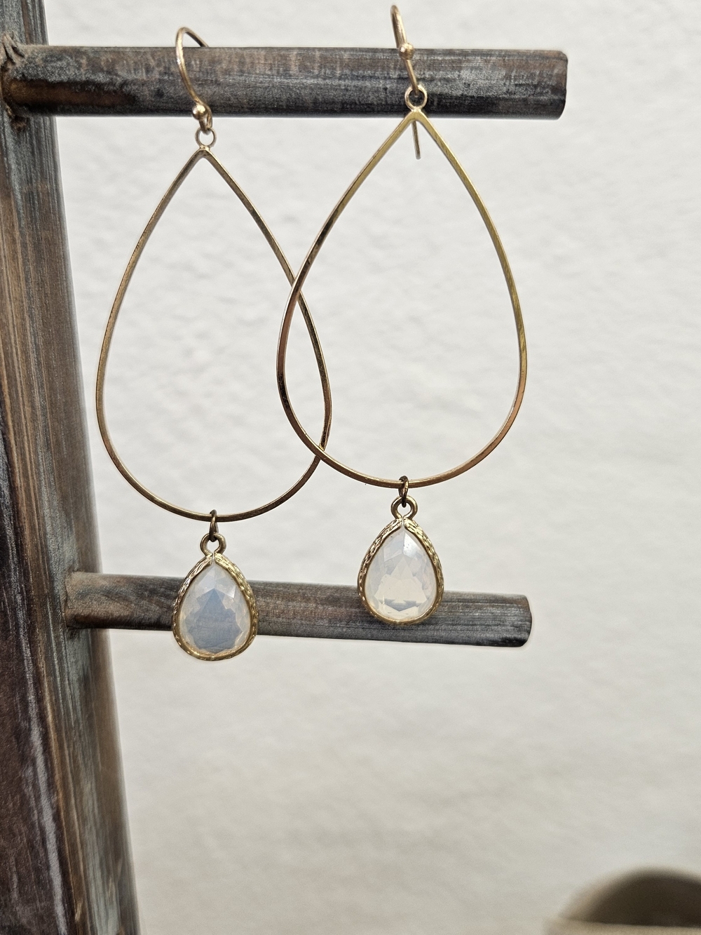 Gold Teardrop Hoop Earrings with White Teardrop Gem
